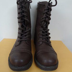 Brash Woman's Combat Boots Brown Low Block Heels Cap Toe Mid Calf Side Zip 6.5